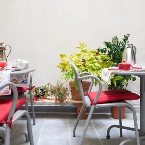 Casa Rowe Couette-café